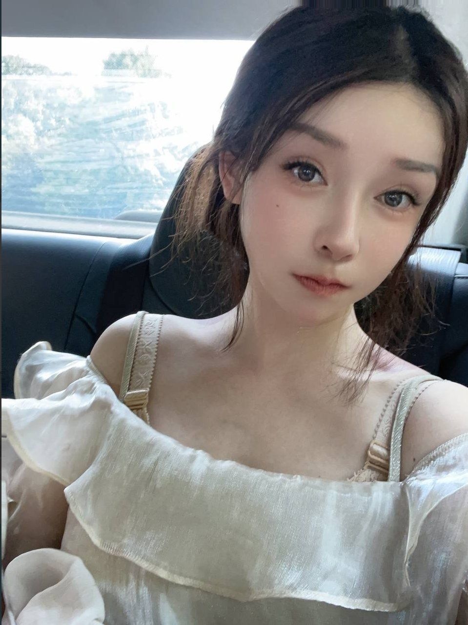 《极品高颜值 甜美粉嫩少女 私密自慰视频曝光:来自 神颜巨乳御姐的福利 网友鉴赏》配图 8 photo_2026-09-20_12-31-20.jpg