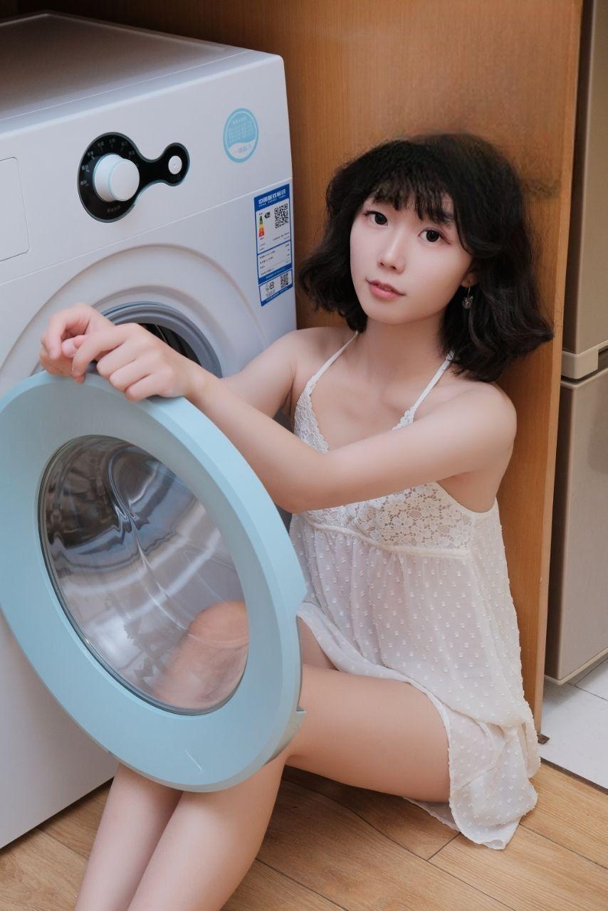 《芜湖安徽师范大学 短发美女 叶知夏 性爱视频与大尺度写真集流出 各种姿势轮番调教爆操细节完整》配图 2 photo_2026-09-13_15-14-41 (2).jpg