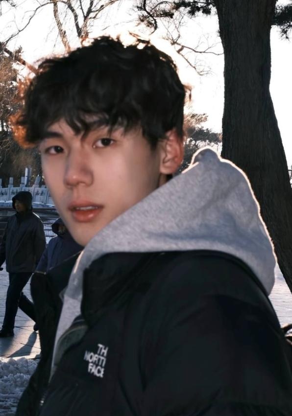 《内娱知名男编剧 于正 被新男演员爆料面试要求下体检查 再陷男演员争议风波:舆论发酵、旧案重提与行业反思》配图 19 photo_2026-07-05_22-37-25.jpg